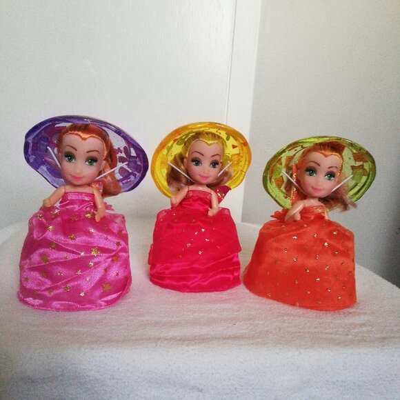 Haschel Cupcake Dolls Set of 3 - Picture 1 of 8
